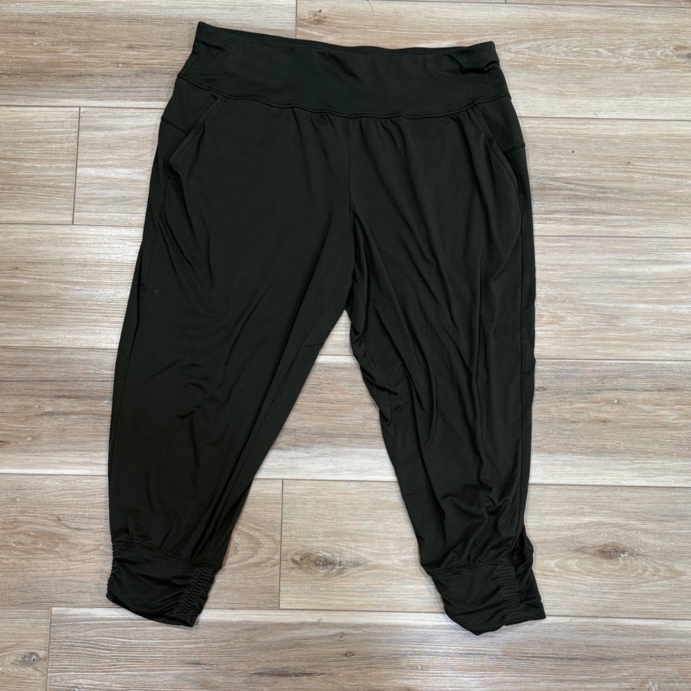 All in Motion Olive Green Activewear Pants